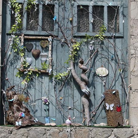 Chambre Bounty, B&B, Cuisine Privee, Lit Queen Size, Terrasse, Parking, Garage Olliergues Εξωτερικό φωτογραφία