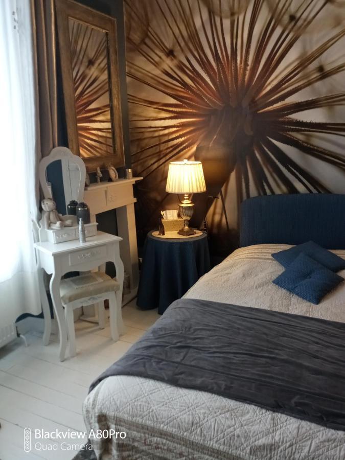 Chambre Bounty, B&B, Cuisine Privee, Lit Queen Size, Terrasse, Parking, Garage Olliergues Εξωτερικό φωτογραφία