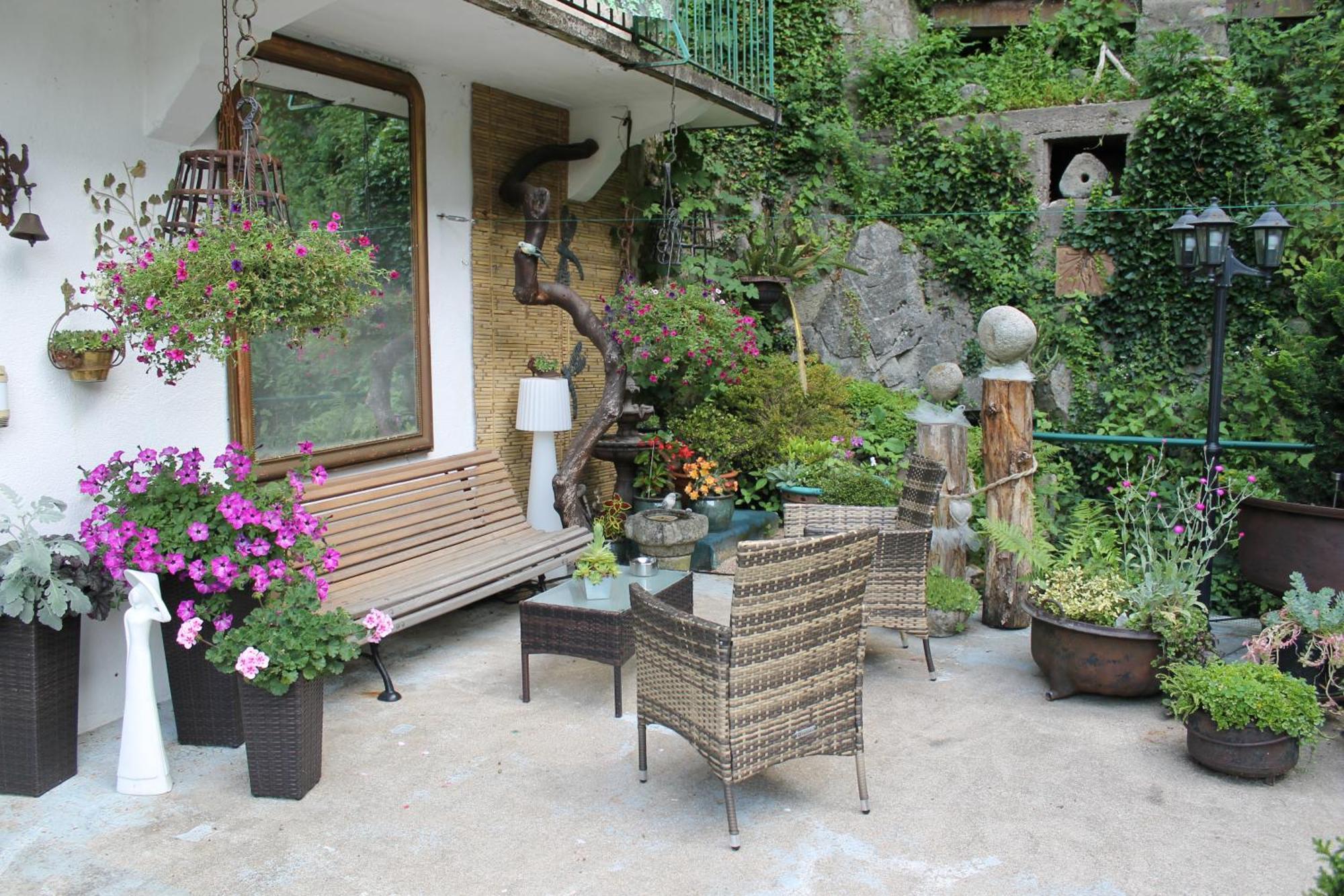 Chambre Bounty, B&B, Cuisine Privee, Lit Queen Size, Terrasse, Parking, Garage Olliergues Εξωτερικό φωτογραφία
