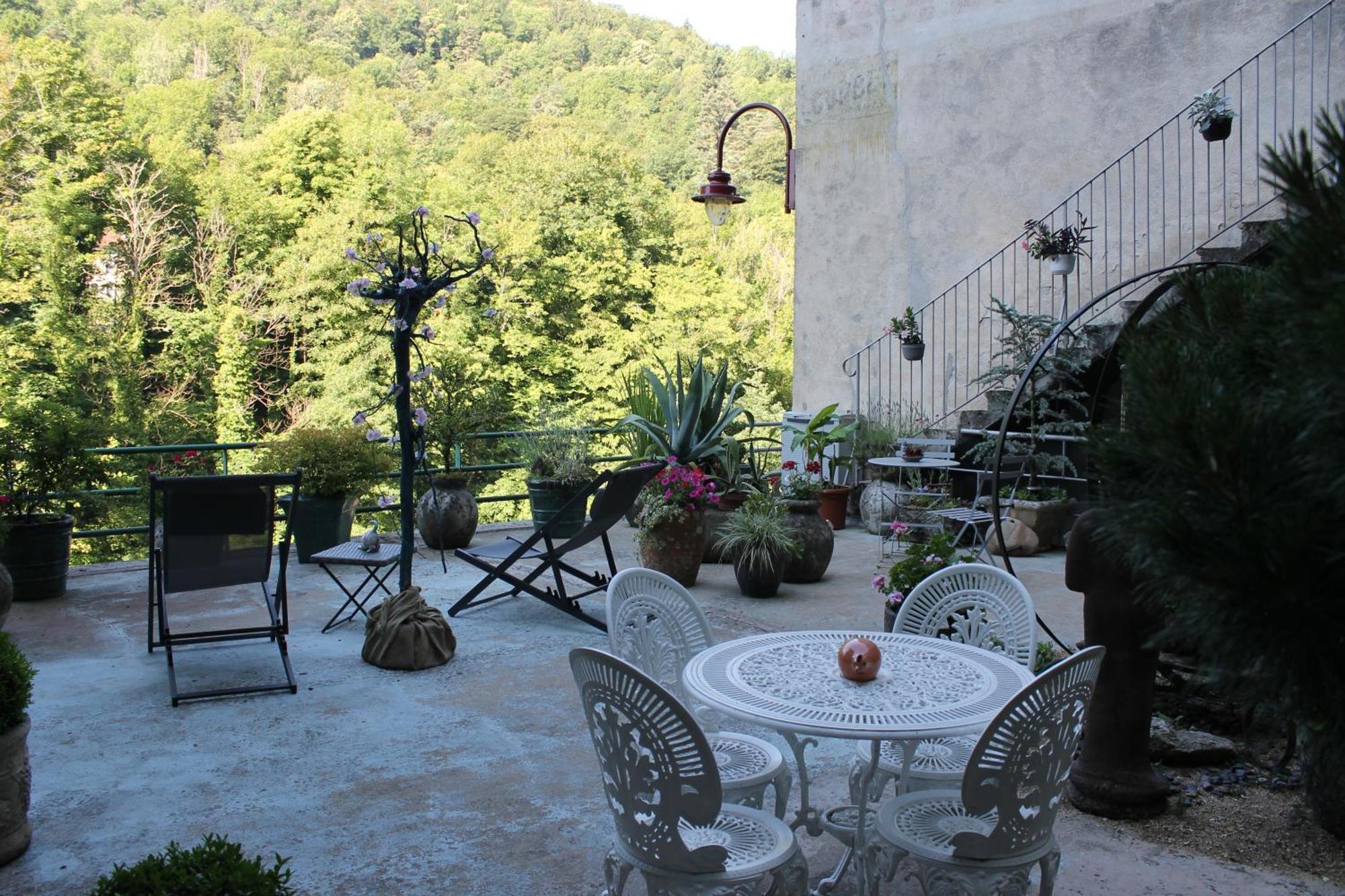 Chambre Bounty, B&B, Cuisine Privee, Lit Queen Size, Terrasse, Parking, Garage Olliergues Εξωτερικό φωτογραφία