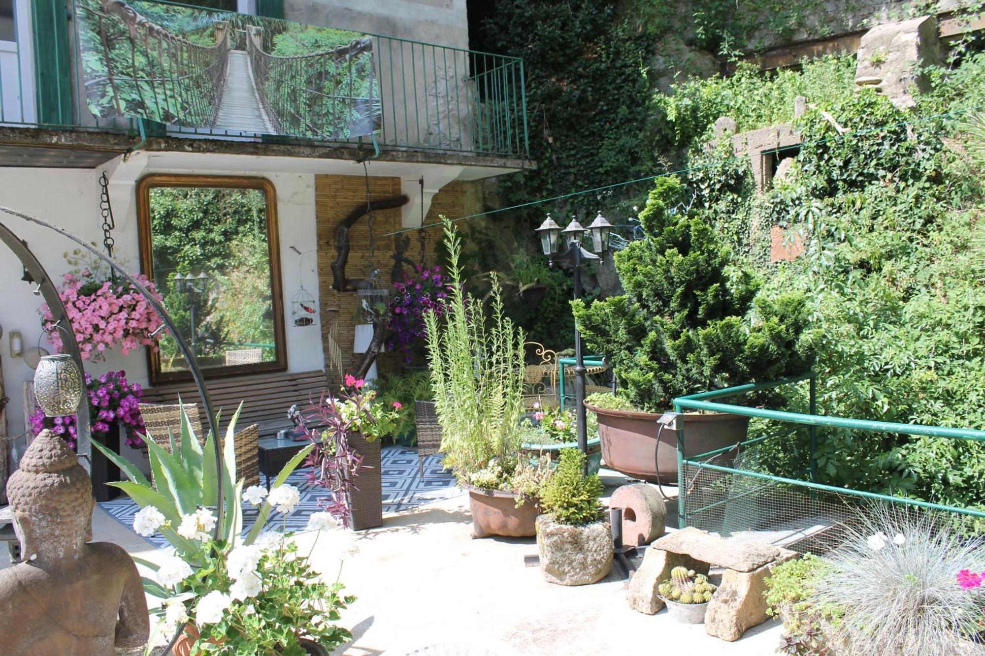 Chambre Bounty, B&B, Cuisine Privee, Lit Queen Size, Terrasse, Parking, Garage Olliergues Εξωτερικό φωτογραφία